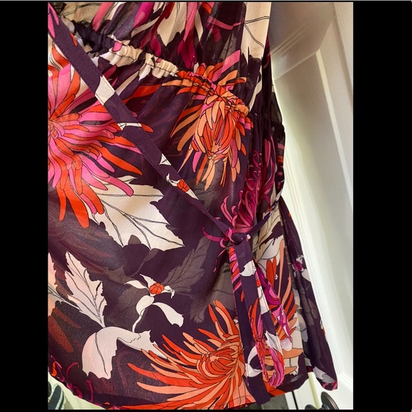 H & M Empire Waist Cinched Blouse 14 - Picture 3 of 3